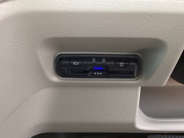 ホンダ Ｎ　ＢＯＸ ６６０ ファッションスタイル ２トーン R7年 (近畿) 99