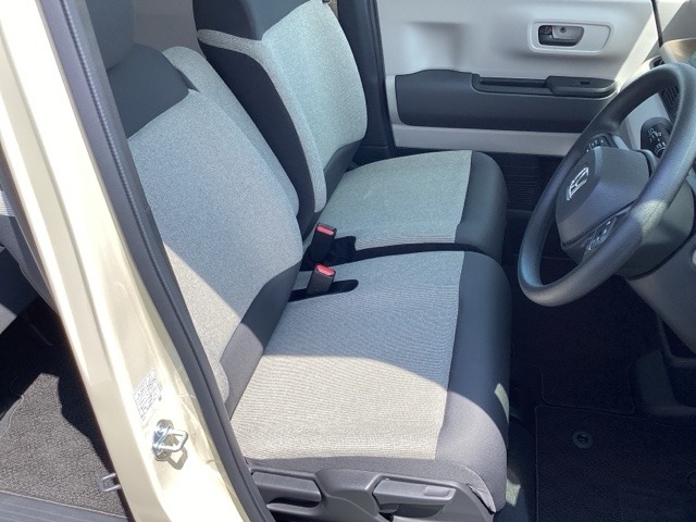 ホンダ Ｎ　ＢＯＸ ６６０ ファッションスタイル ２トーン R7年 (近畿) 99
