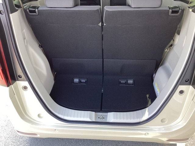 ホンダ Ｎ　ＢＯＸ ６６０ ファッションスタイル ２トーン R7年 (近畿) 99