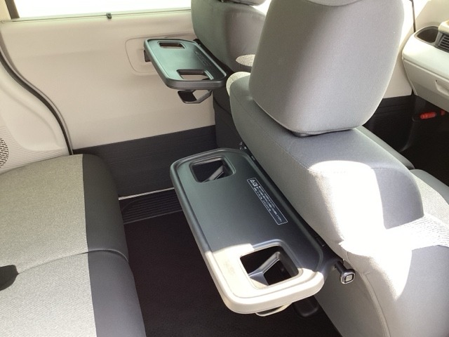 ホンダ Ｎ　ＢＯＸ ６６０ ファッションスタイル ２トーン R7年 (近畿) 99