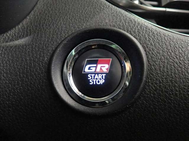 トヨタ Ｃ−ＨＲ ハイブリッド １．８ Ｓ ＧＲ スポーツ R4年 (近畿) 99