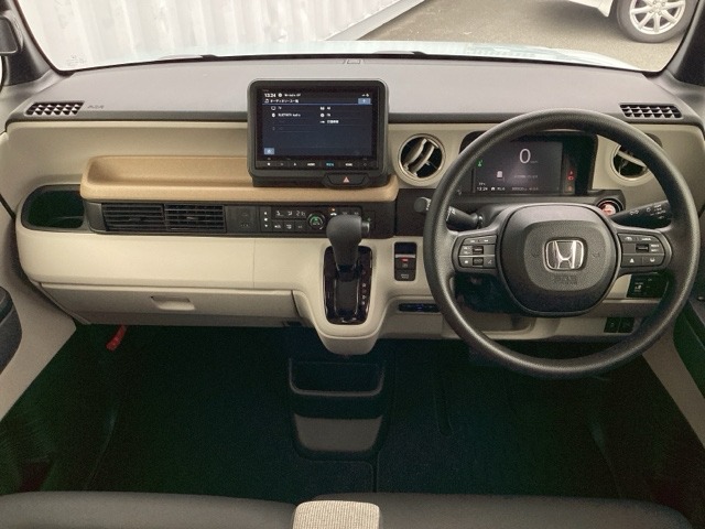 ホンダ Ｎ　ＢＯＸ ６６０ ファッションスタイル ２トーン R7年 (近畿) 99