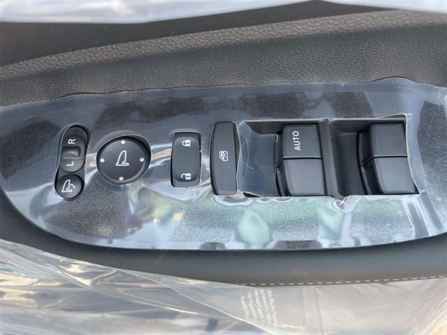 ホンダ ＷＲ−Ｖ １．５ Ｚ R8年 (九州・沖縄) 99