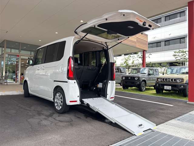 ホンダ Ｎ　ＢＯＸ ６６０ スロープ R7年 (九州・沖縄) 99