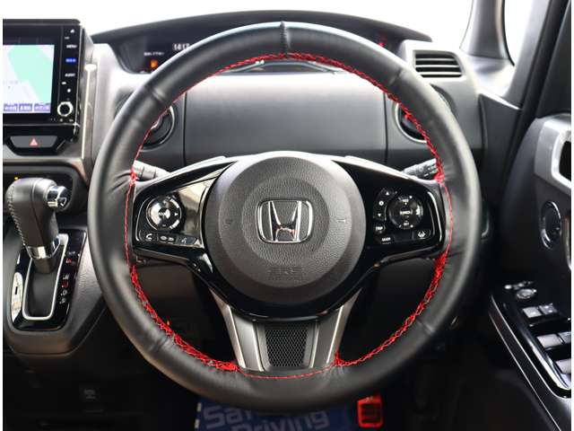 ホンダ Ｎ　ＢＯＸ カスタム ６６０ Ｌ ターボ スタイルプラス ブラック R5年 (関東) 99