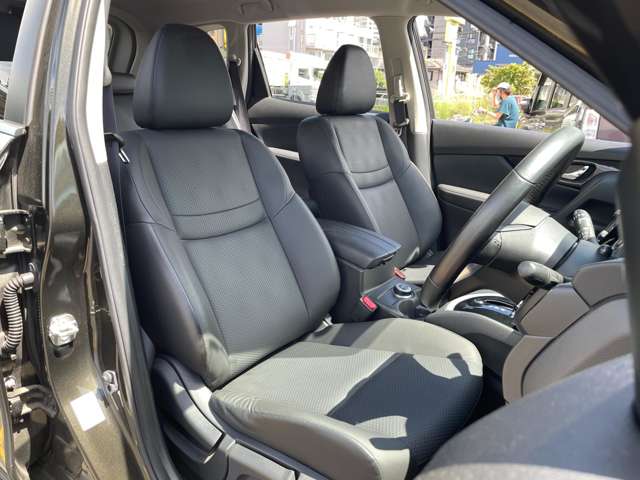 日産 エクストレイル ２．０ ２０ＸＩ エクストリーマーＸ ２列車 ４ＷＤ R1年 (関東) 99