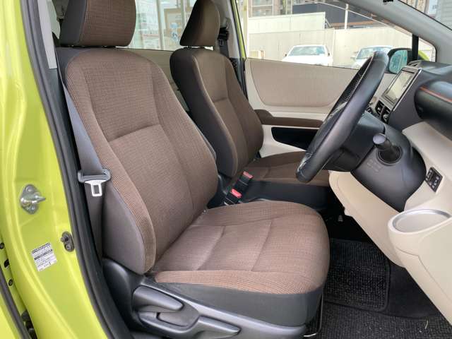 トヨタ シエンタ １．５ Ｇ H27年 (東海) 99