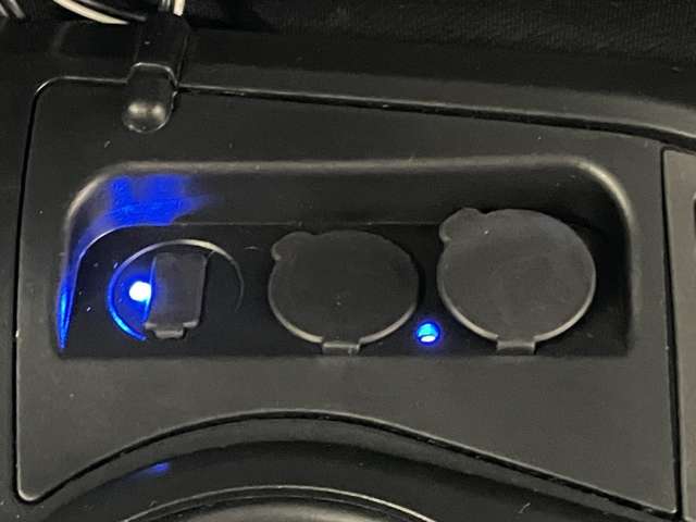 トヨタ アクア １．５ Ｇ H26年 (東海) 99