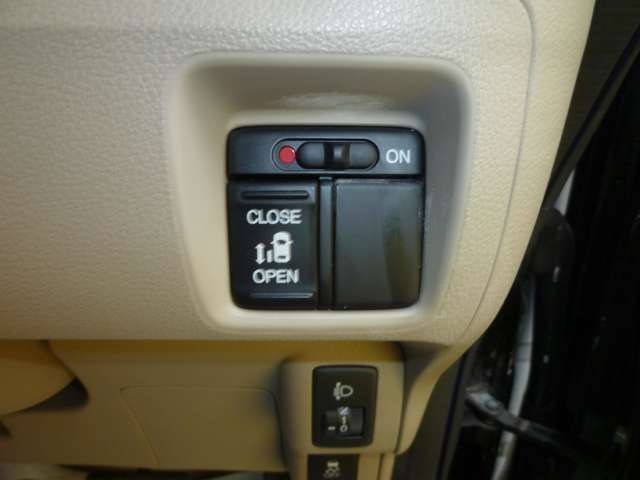 ホンダ Ｎ　ＢＯＸ ６６０ Ｇ Ｌパッケージ H24年 (関東) 99