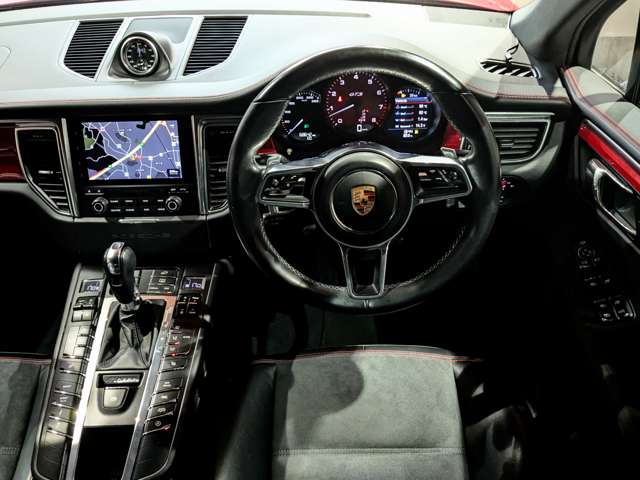 ポルシェ マカン ＧＴＳ ＰＤＫ ４ＷＤ H28年 () 99