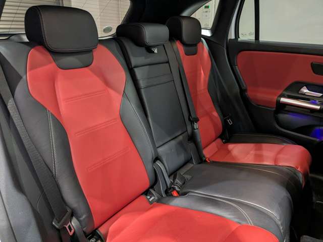 ＡＭＧ ＧＬＡ ＧＬＡ ４５ Ｓ ４マチックプラス ４ＷＤ R2年 () 99