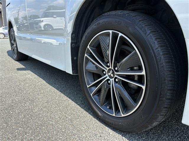 三菱 デリカ　Ｄ：５ アーバンギア ２．２ Ｇ パワーパッケージ ディーゼルターボ ４ＷＤ R1年 (九州・沖縄) 99