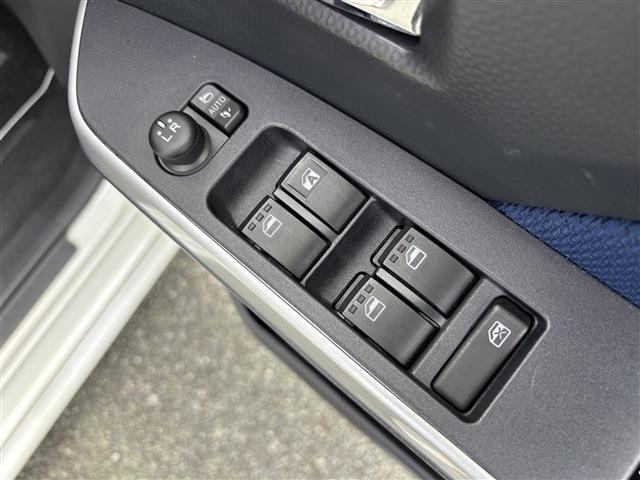 トヨタ ルーミー １．０ カスタム Ｇ－Ｔ H30年 (九州・沖縄) 99