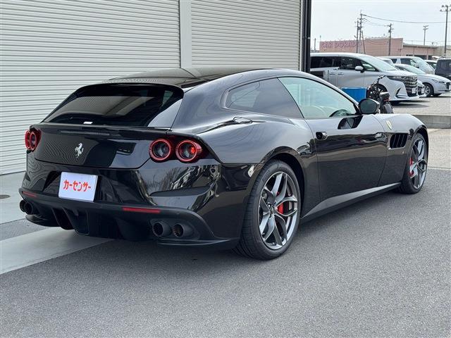フェラーリ ＧＴＣ４ ルッソＴ Ｔ R1年 (九州・沖縄) 99