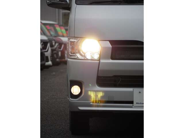 トヨタ ハイエースバン ３．０ スーパーＧＬ ロング ディーゼルターボ ４ＷＤ H26年 (東北) 99