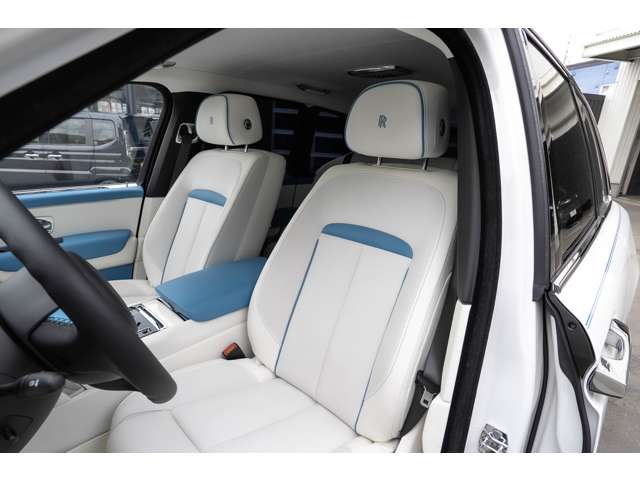 ロールスロイス カリナン ６．７５ ４ＷＤ R7年 (北海道) 99