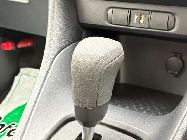 トヨタ ヤリス １．５ Ｘ ４ＷＤ R5年 (北海道) 99