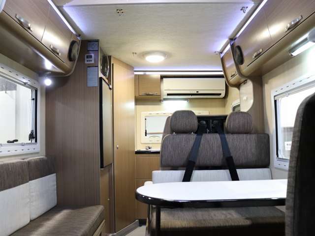 トヨタ カムロード キャンピング R1年 (北海道) 99