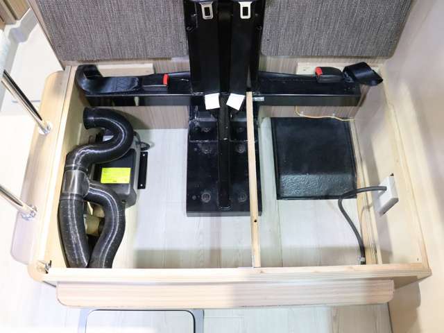 トヨタ カムロード キャンピング R1年 (北海道) 99