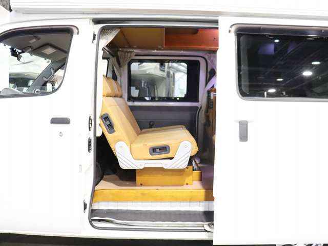 トヨタ ライトエースバン キャンピング H26年 (北海道) 99