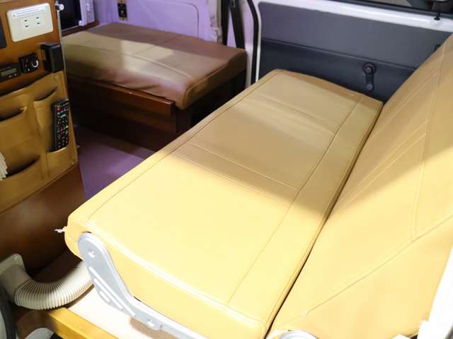 トヨタ ライトエースバン キャンピング H26年 (北海道) 99