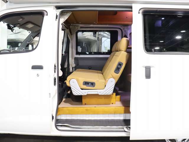 トヨタ ライトエースバン キャンピング H26年 (北海道) 99