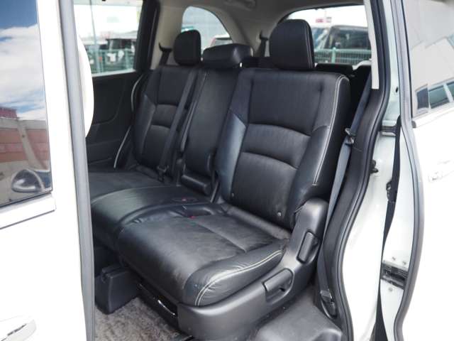 ホンダ オデッセイ ２．４ アブソルート ＥＸ ４ＷＤ H26年 (甲信越・北陸) 99