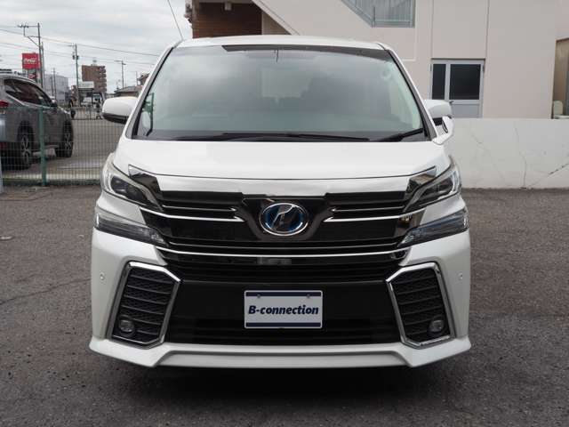 トヨタ ヴェルファイア　ハイブリッド ハイブリッド ２．５ ＺＲ Ｅ－ＦＯＵＲ ４ＷＤ H28年 (甲信越・北陸) 99