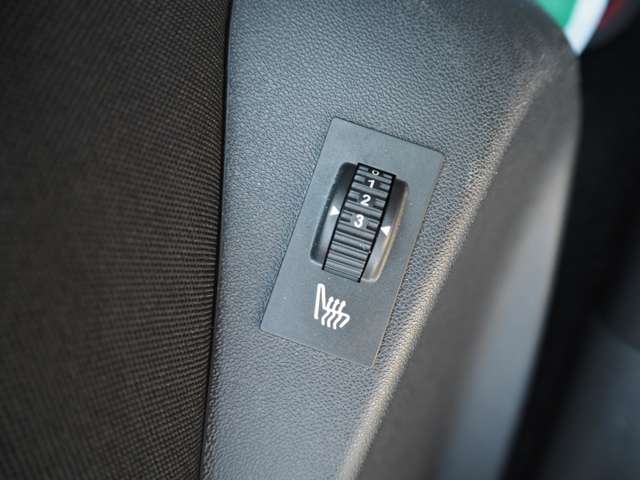 プジョー ２００８ ＧＴライン　ブラックパック R1年 (甲信越・北陸) 99