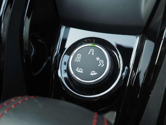 プジョー ２００８ ＧＴライン　ブラックパック R1年 (甲信越・北陸) 99