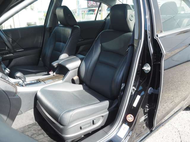 ホンダ アコード　ハイブリッド ２．０ ＬＸ H27年 (甲信越・北陸) 99