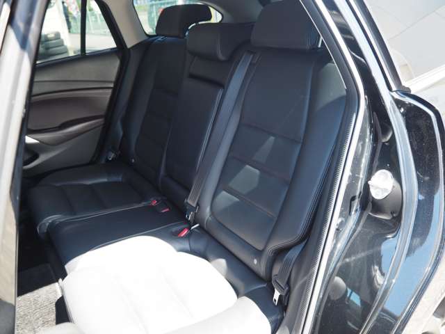 マツダ アテンザ　ワゴン ２．２ ＸＤ Ｌパッケージ ディーゼルターボ ４ＷＤ H28年 (甲信越・北陸) 99