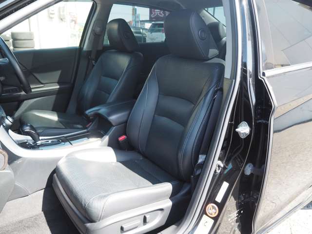 ホンダ アコード　ハイブリッド ２．０ ＥＸ H25年 (甲信越・北陸) 99