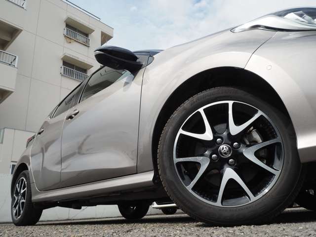 トヨタ ヤリス １．５ ハイブリッド Ｚ Ｅ－ＦＯＵＲ ４ＷＤ R3年 (甲信越・北陸) 99