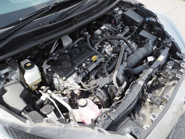 トヨタ ヤリス １．５ ハイブリッド Ｚ Ｅ－ＦＯＵＲ ４ＷＤ R3年 (甲信越・北陸) 99