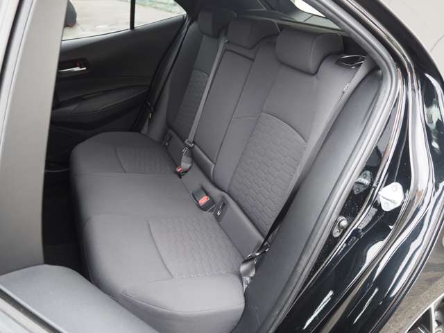 トヨタ カローラスポーツ １．２ Ｇ R1年 (甲信越・北陸) 99