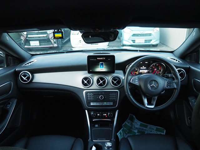 メルセデスベンツ ＣＬＡシューティングブレーク ＣＬＡ２２０ ４マチック ４ＷＤ H29年 (甲信越・北陸) 99