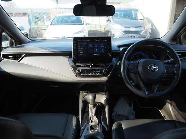 トヨタ カローラ　ツーリング　ハイブリッド １．８ ハイブリッド ＷＸＢ Ｅ－ＦＯＵＲ ４ＷＤ R2年 (甲信越・北陸) 99