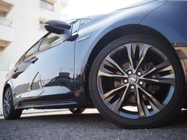 トヨタ カローラ　ツーリング　ハイブリッド １．８ ハイブリッド ＷＸＢ Ｅ－ＦＯＵＲ ４ＷＤ R2年 (甲信越・北陸) 99