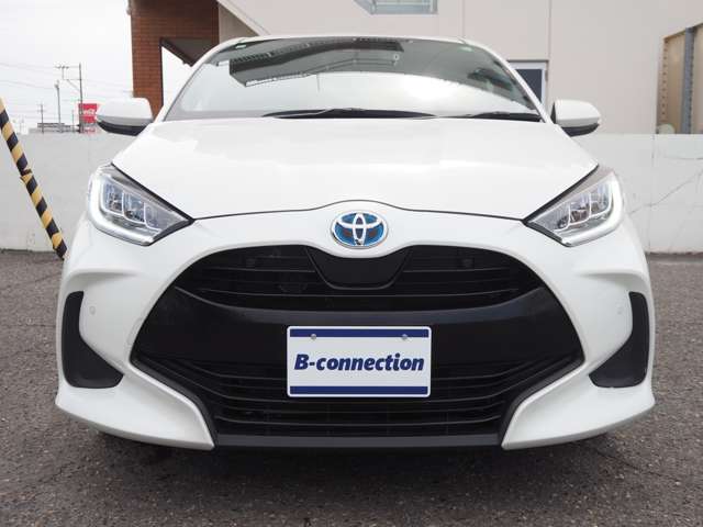 トヨタ ヤリス １．５ ハイブリッド Ｚ Ｅ－ＦＯＵＲ ４ＷＤ R3年 (甲信越・北陸) 99