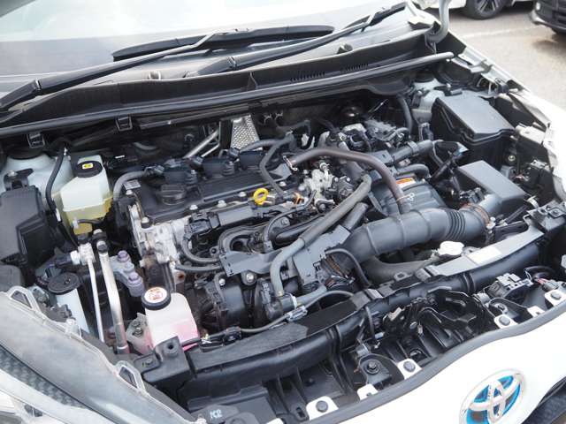 トヨタ ヤリス １．５ ハイブリッド Ｚ Ｅ－ＦＯＵＲ ４ＷＤ R3年 (甲信越・北陸) 99