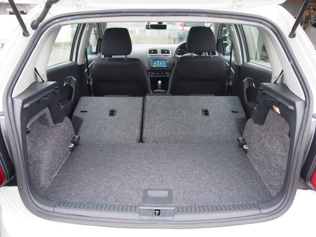 フォルクスワーゲン ポロ ＴＳＩ　コンフォートライン　マイスター H29年 (甲信越・北陸) 99