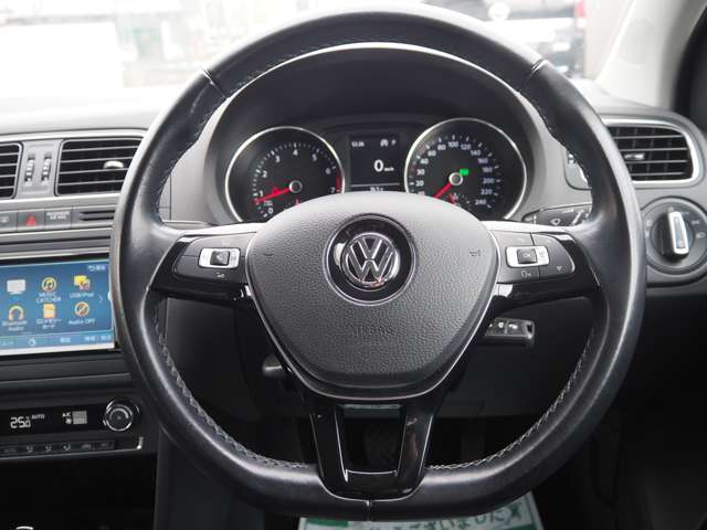 フォルクスワーゲン ポロ ＴＳＩ　コンフォートライン　マイスター H29年 (甲信越・北陸) 99
