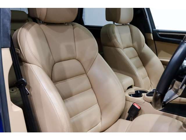 ポルシェ マカン ターボ パフォーマンス ＰＤＫ ４ＷＤ H29年 (関東) 99