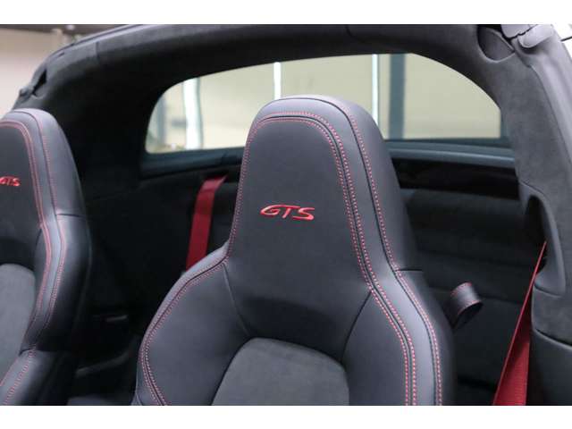 ポルシェ ９１１ タルガ４ ＧＴＳ ＰＤＫ R6年 (関東) 99