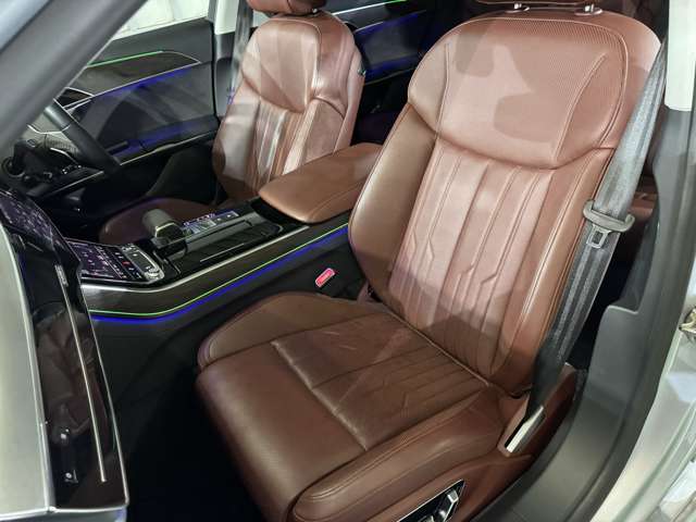 アウディ Ａ８ ５５ ＴＦＳＩ クワトロ ４ＷＤ H30年 (関東) 99