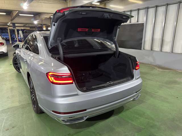 アウディ Ａ８ ５５ ＴＦＳＩ クワトロ ４ＷＤ H30年 (関東) 99