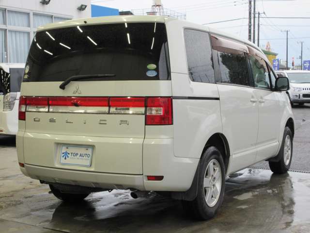 三菱 デリカ　Ｄ：５ ２．４ Ｇ パワーパッケージ ４ＷＤ H23年 (関東) 99