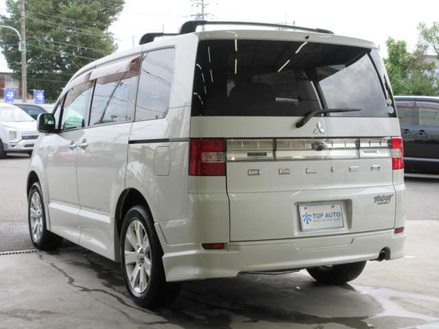 三菱 デリカ　Ｄ：５ ２．４ ローデスト Ｇ プレミアム ４ＷＤ H23年 (関東) 99