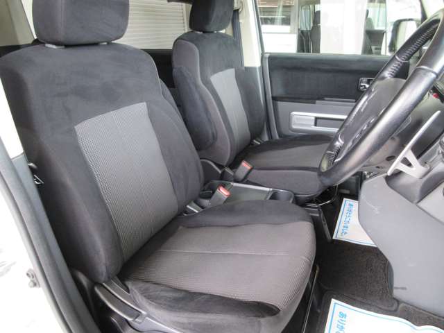 三菱 デリカ　Ｄ：５ ２．４ ローデスト Ｇ プレミアム ４ＷＤ H23年 (関東) 99